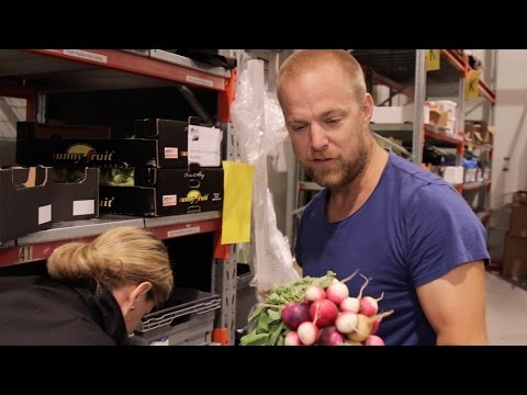 På besök i råvaruhimlen del 2 - Grönsakshallen Sorunda (fortsättning)