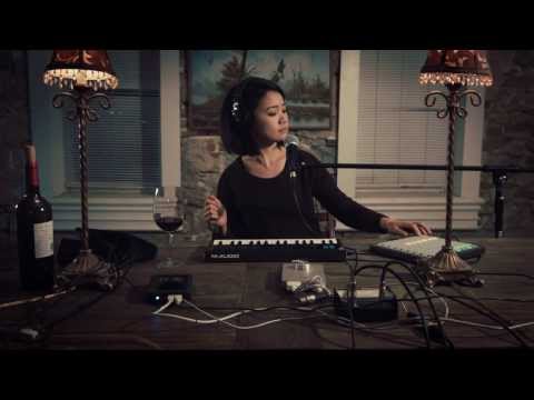 TCS - Robot Heart: Heart-Shaped Box - Nirvana (covered by Kawehi)