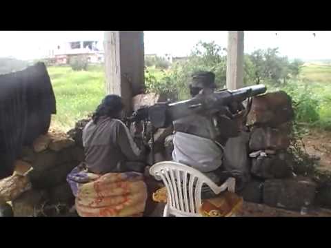 استراحة مقاتلي كتيبة أحمد العمر على جبهة اتستراد درعا دمشق