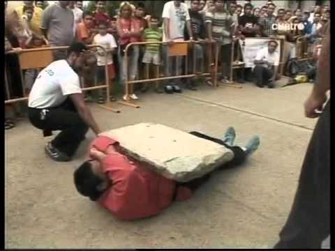 download lagu mp3 mp4 Familia Jimenez, download lagu Familia Jimenez gratis, unduh video klip Familia Jimenez