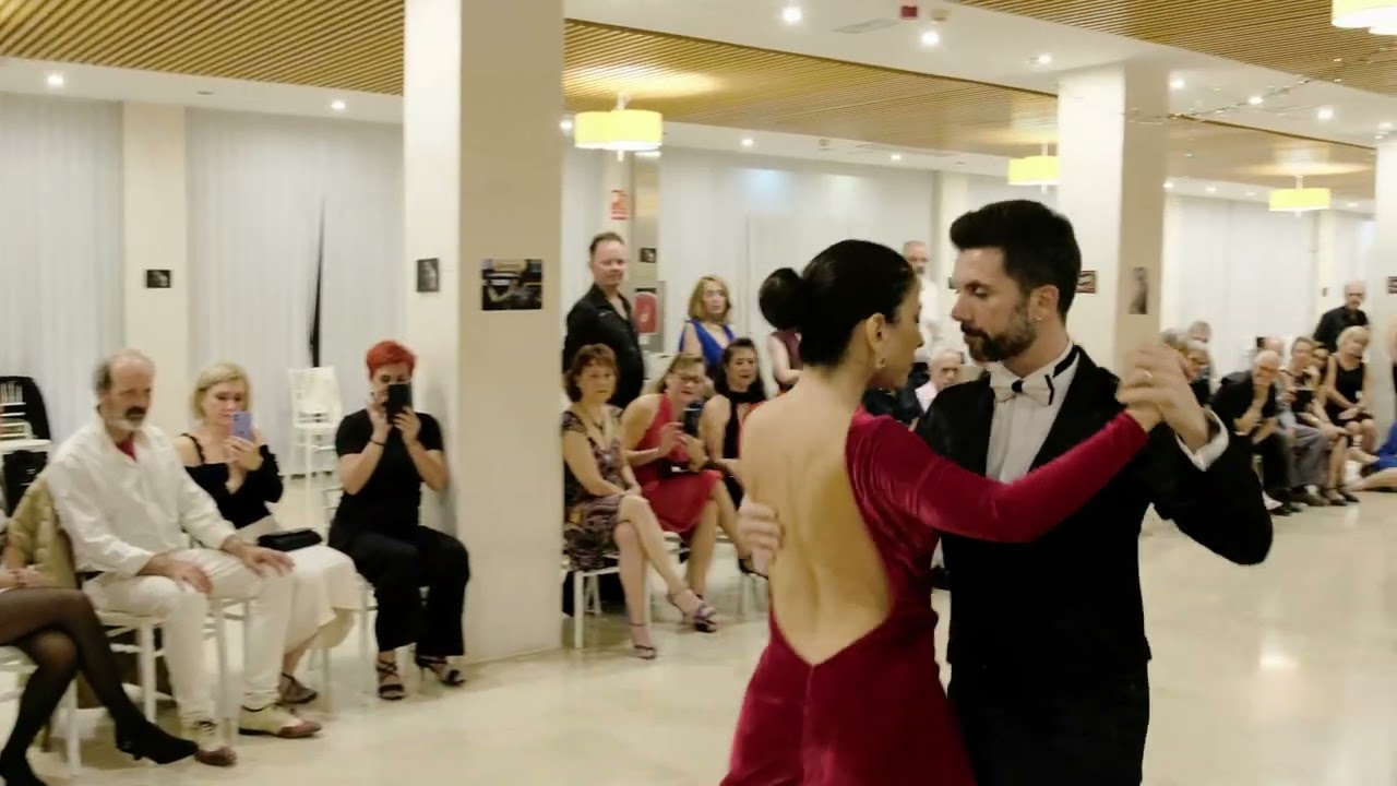 Vaggelis Hatzopoulos i Marianna Koutandou al Alicante Tango Meeting 2024