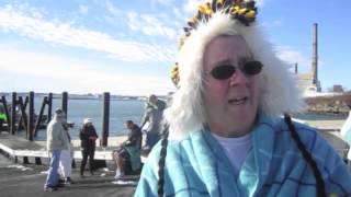 2013 "Freeze Your Tush Off" ocean dip, Salem, Mass.