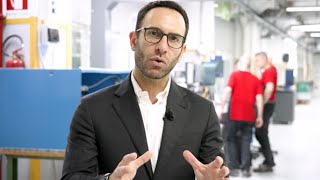 Le fascette tricolori, ecco come nasce l’antifalsificazione dei vini