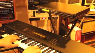 Video thumbnail for Yamaha TG500 demo by SynthMania