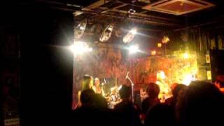 Shonen Knife / 少年ナイフ - Redd Kross - Live in Osaka 12/12/2010