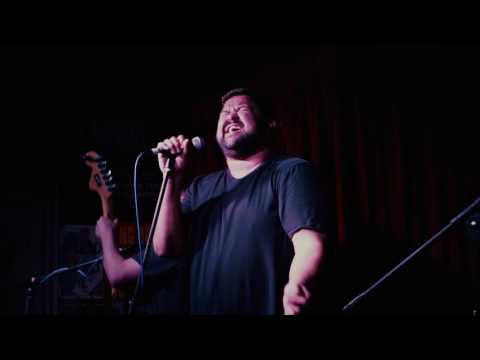 The Sticky Bandits  BOTTLE SHOP MAN