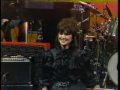 Linda Ronstadt GET CLOSER '83 (2/4)