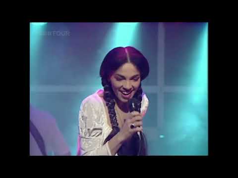 Sub Sub Feat Melanie Williams -  Ain't No Love (Ain't No Use) -  TOTP -  HD - 08 04 1993