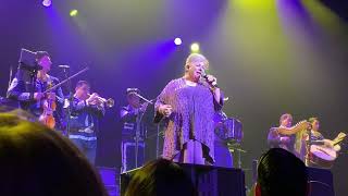 Paquita La Del Barrio  No Hay Mujeres Feas