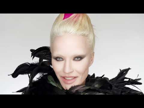 Daphne Guinness - No Joke (Official Video)