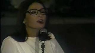 Nana Mouskouri  -  Tora pou pas stin xenitia  -