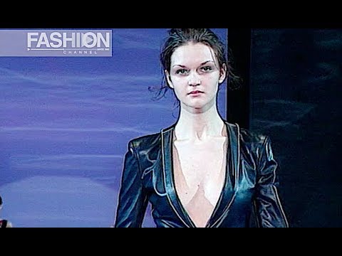 EMPORIO ARMANI Fall 2002 2003 Milan - Fashion Channel