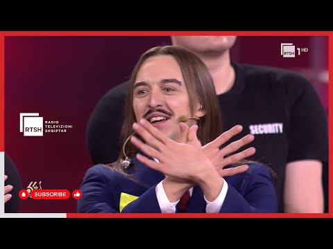 Fest 64- Pas performancës elektrizuese, Tommy Cash përshëndet me simbolin e shqiponjës