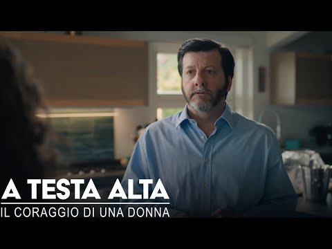 A testa alta - Il coraggio di una donna - Come faccio a dimenticare quello che mi avete fatto?