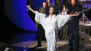 Diana Ross - Reach Out and Touch (Somebody's Hand) (Wynn Theater, Las Vegas NV, Oct 11, 2017)