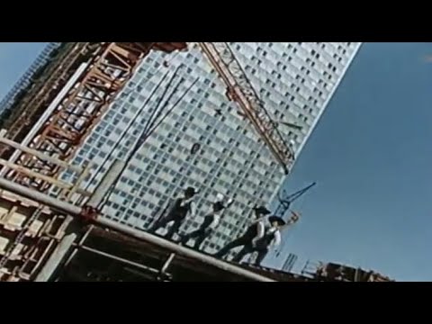 DIE SYNTHETISCHE REPUBLIK - DER BÖSE OSTEN