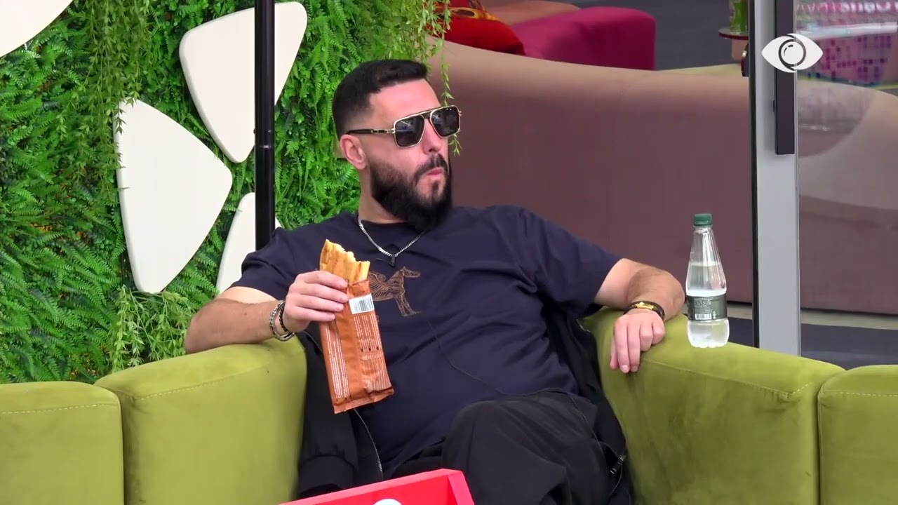 “Është e vërtetë që pëlqen meshkujt?”/ Rogerti pyet Mateon, banori: Mos ke shkuar ti…