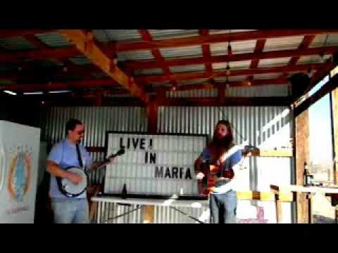 Patrick's Beard and The Rusty Razors perform The Weight