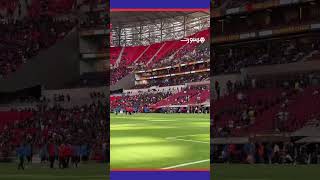 دخول لاعبي صانداونز وسط ضغط رهيب من جمهور  الجيش thumbnail
