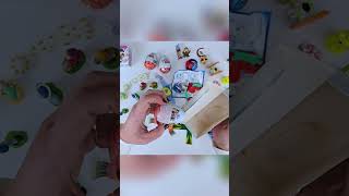 A whole pack of 2007 Kinder eggs that has been preserved in perfect condition.