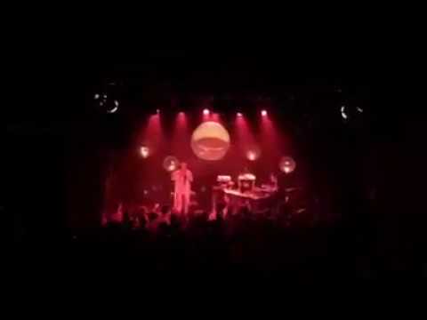 Brain Damage & Willi Williams : Armagideon Time [ Live ]