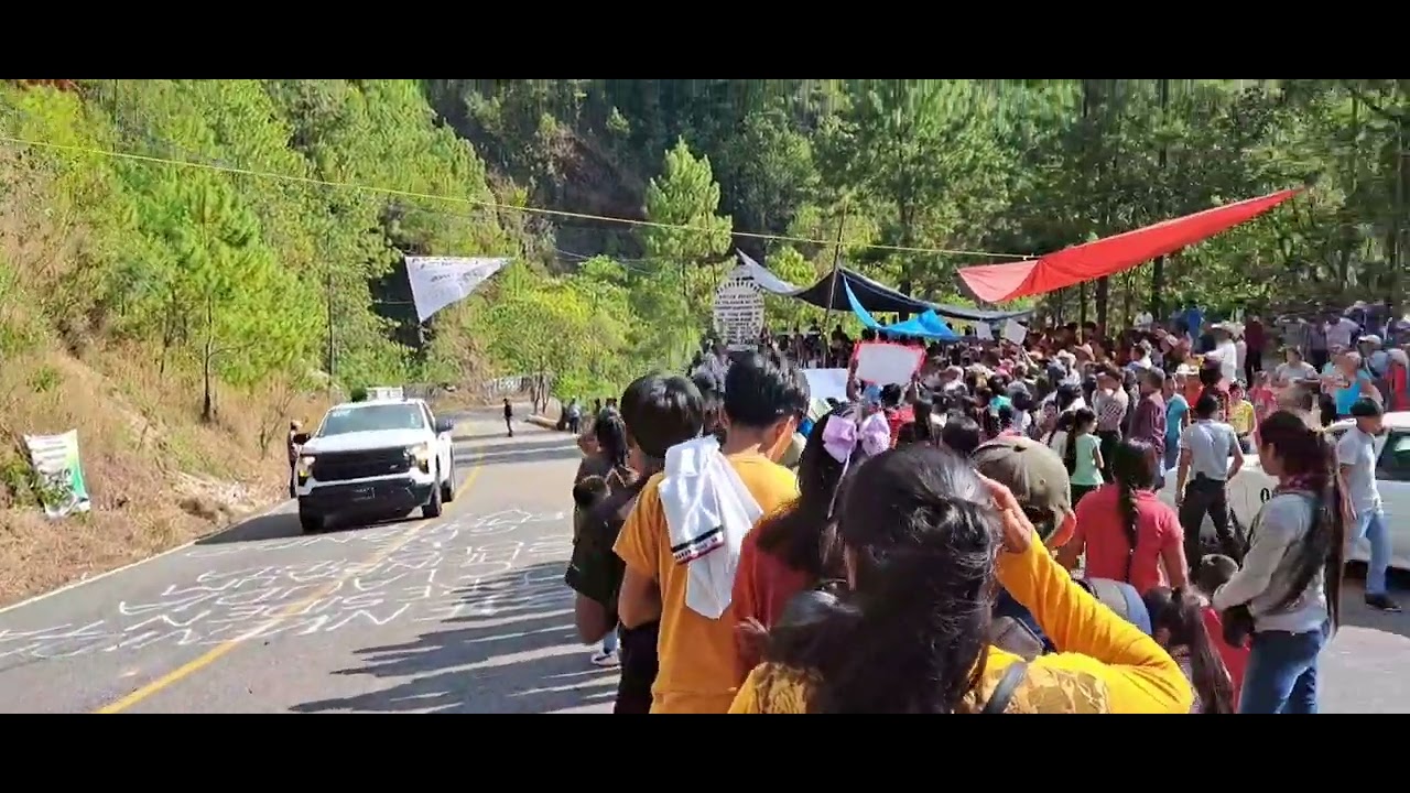 Presidenta de México, Doc. Claudia Sheinbaum y la gobernadora en la montaña alta de guerrero.