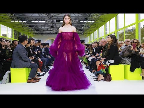 Valentino | Spring/Summer 2020 | Paris Fashion Week