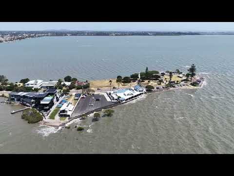 Cleveland Point Lighthouse Restaurant