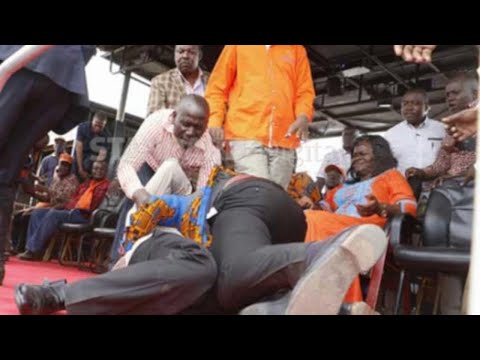 WATCH DRAMA IN EMBAKASI, SAKAJA BEATEN LIKE A BURUKENGE AFTER TRYING TO INTERRUPT SIFUNA SPEECH!
