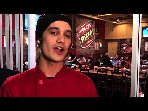 Shakey's Video: Try Shakey's Pepperoni Pizza with Le Cordon Bleu Chef