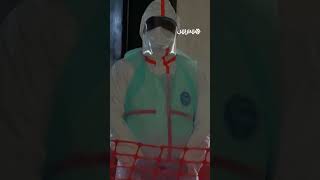 رئيس منظمة الصحة العالمية يزور مركزا لعلاج الإيبولا في جمهورية الكونغو الديمقراطية thumbnail