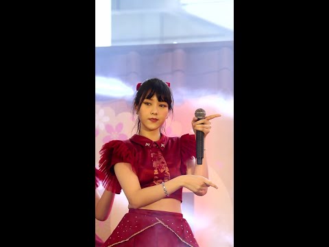 DAISY DAISY - "  TukTak "  (Kookkik fogus)  J-TRENDS in TOWN @ centralwOrld