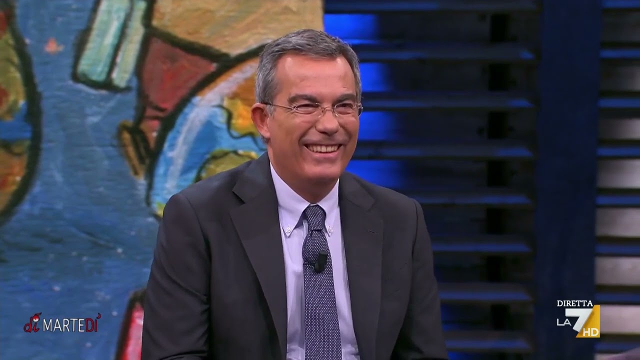 Veltroni: "Se si scambia il governo con il potere non chiami i migliori, ma i più fedeli"