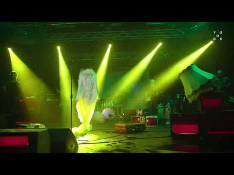 Jelena Karleuša — Ide maca oko tebe (Edita cover)