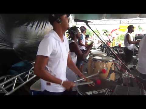 PARANGOLÉ PERCUSSÃO | INSTRUMENTAL DE ABERTURA | BRUMADO - BA