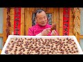 SILKWORM PUPAE Stir Fry With SPICES And CHILI PEPPER Crispy And Glutinous Uncle Rural Gourmet