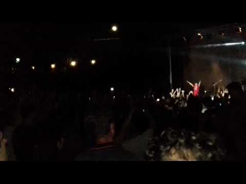 Letnja pozornica Nis... Dr. Nele Karajlic JA SAM GUZONJIN SIN