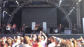 Samuli Putro - Kuka Tahansa Kelpaa (Provinssirock 2014)