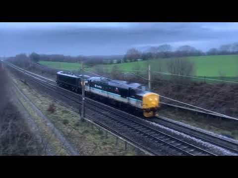 Class 37 RESCUES Class 90 from Carlisle. 0z90 to Crewe. 37409 x 90026 8/12/25