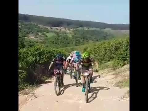 Largada da categoria pro Gp Ravelli+ a primeira subida