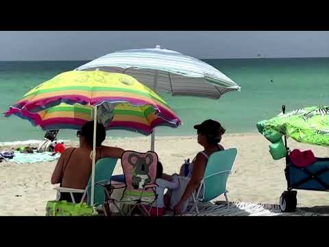 '特朗普國家'在COVID-19案件中,死亡人數居首 ('Trump country' leads in COVID-19 cases, deaths)