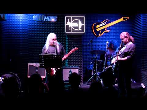 Batu Mutlugil Band - Mississippi Queen (Mountain)