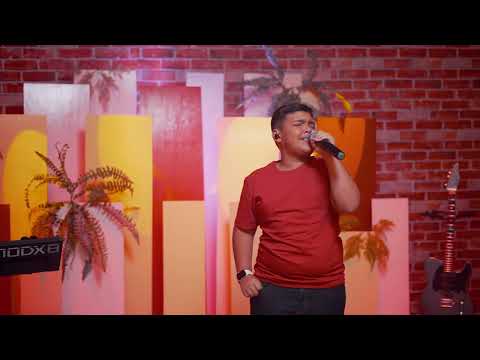 Rodrigo Vinheiro and Araújo Praise