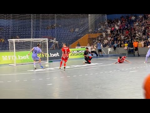FAZER ISSO NO JOGO PODE CUSTAR CARO 😳 Barcelona x Rio Branco (Copa Mundo Futsal 2022 - Paranaguá)