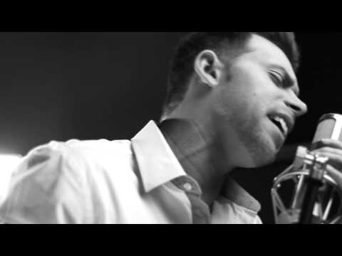 Sergio Ricardo - Dois Em Um ( vídeo clipe oficial /documentário )
