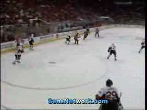 Heatley goal 2 vs Hurricanes - Dec 12