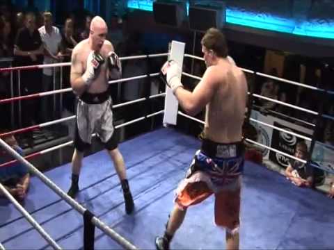 IBA Essex Boxing - Shane Steward v Dave Clarke - Liquid Colchester