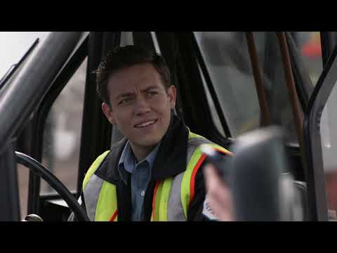Carl Gallagher's Impromptu Dance - Shameless S11E11