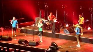 LaBrassBanda Aussenriess 4.Dezember 2011 München Olympiahalle Tourabschluß