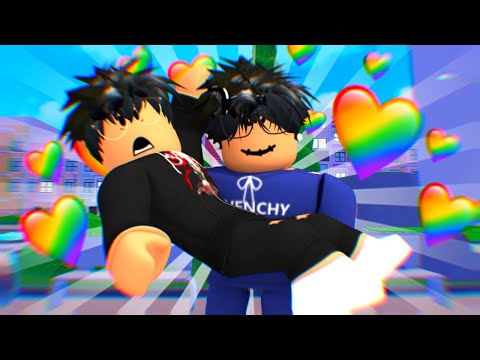 pretending to be a slender boy in ROBLOX BROOKHAVEN RP! 
